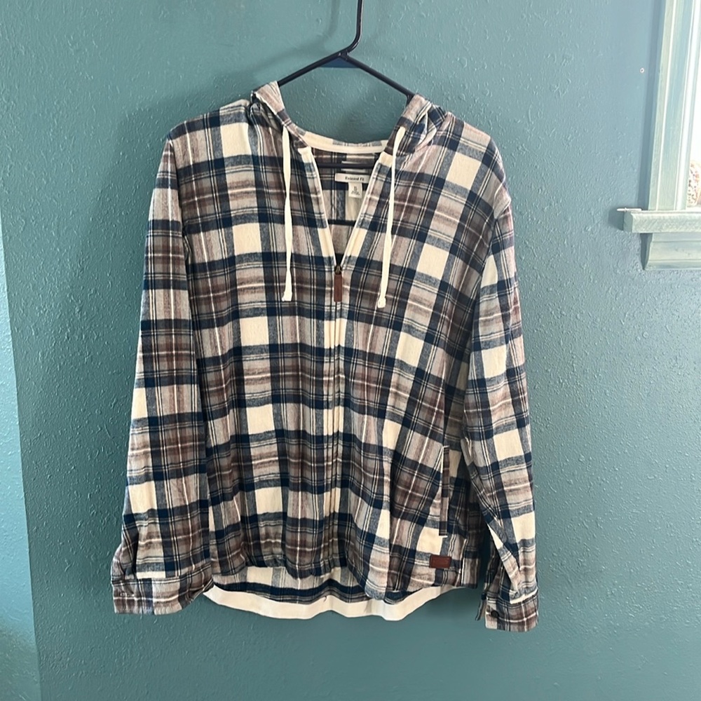 Womens L.L.Bean zip up hooded flannel